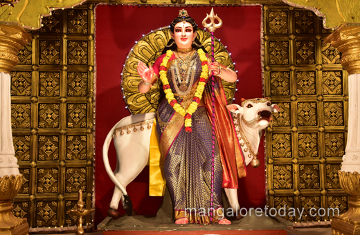 Mangalore dasara bigins